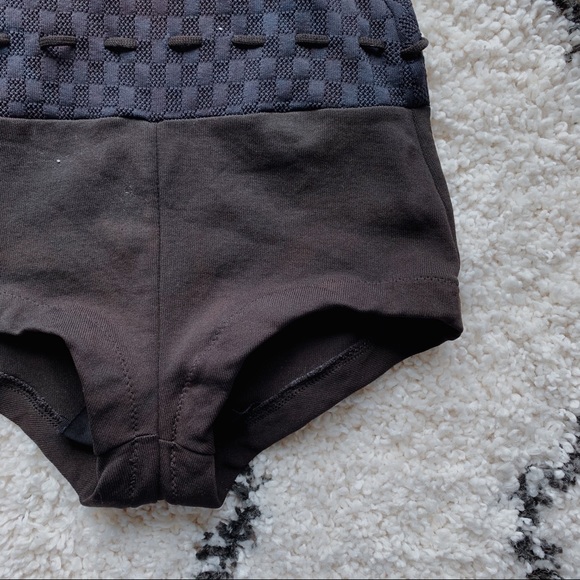 Vintage • 1950s One Piece Swimsuit - Picture 2 of 7